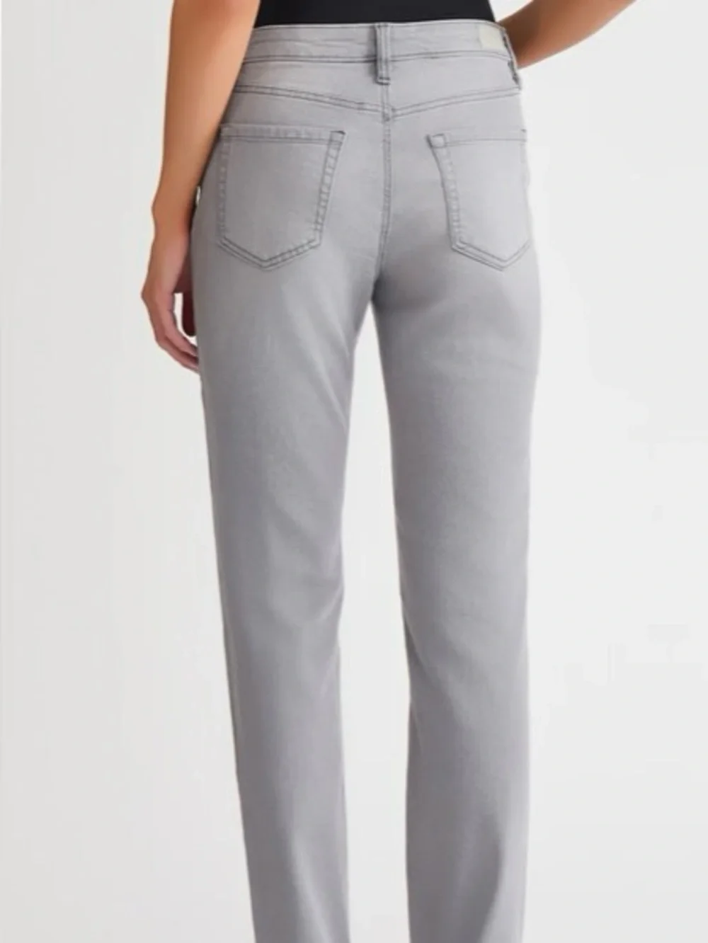 Jones New York Signature Womens Lexington Light Gray Slim Straight Jeans​